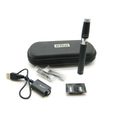 Електронна сигарета Joye eGo-C Upgrade тип А (1000 mAh) у футлярі. Чорний колір